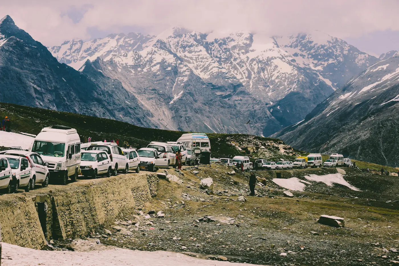 manali taxi services